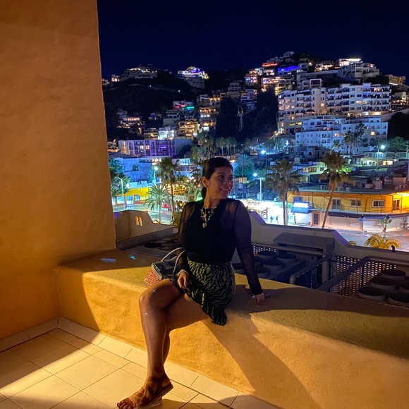 Meet your Posher, Betsy - Picture 6 of 9